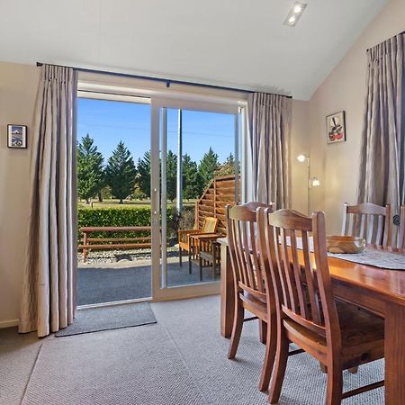 Fairway Cottage - Hanmer Springs Holiday Home Exterior photo